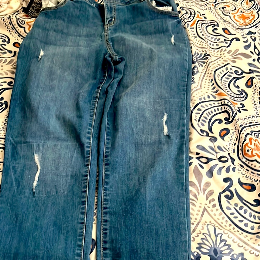 These pants are only 20 amazing and they are size 18.5p pulse